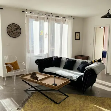 Aux Doux Reves Apartment *