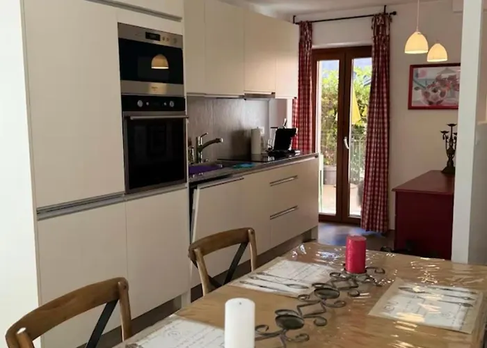 70m2, Entree Autonome, Lit 180x200, Terrasse Privee, Parking Gratuit Bremis